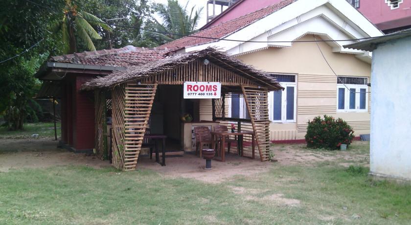 Hotel Yoho Mango House Negombo Zimmer foto