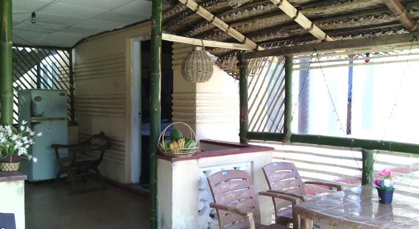 Hotel Yoho Mango House Negombo Zimmer foto