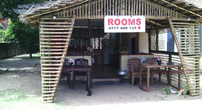 Hotel Yoho Mango House Negombo Zimmer foto
