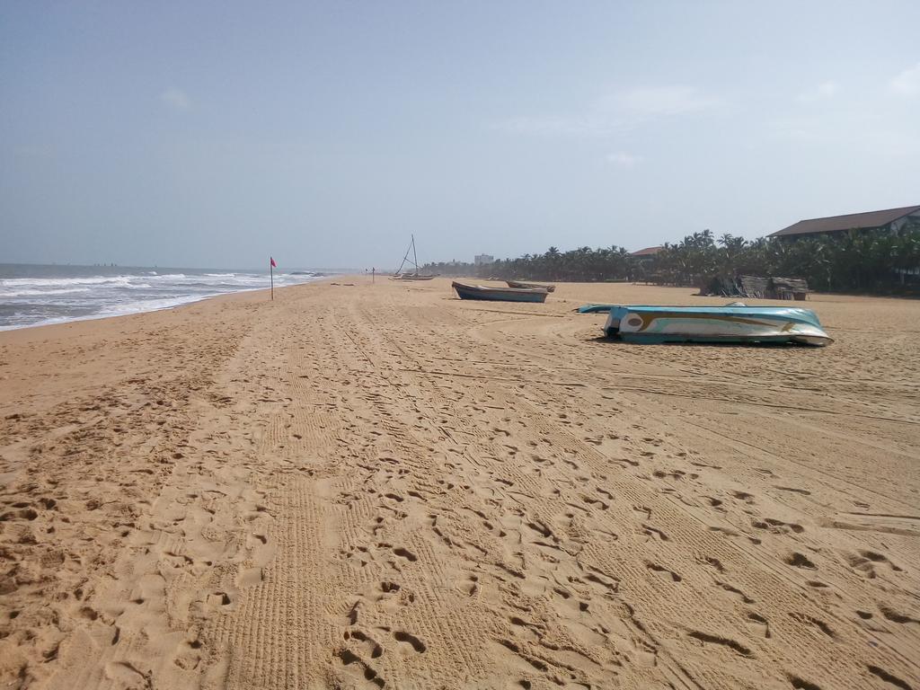 Hotel Yoho Mango House Negombo Exterior foto